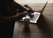 Ensklopedia Biokimia: Interaksi Bahan Makanan dengan Reaksi Biuret, Lugol, dan Benedict